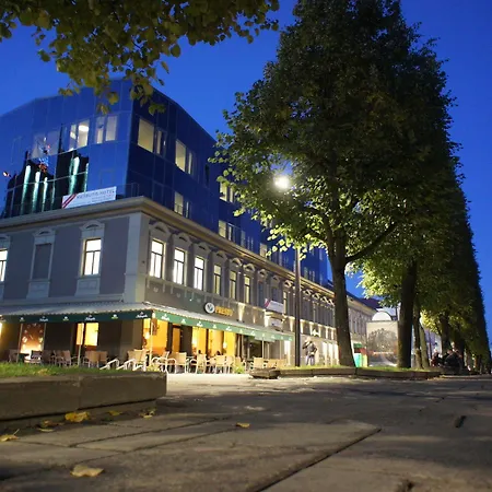 호텔 Kaunas City 3*